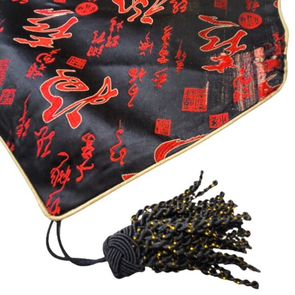 Red and Black Chinese Characters Print Rectangular Table Runner - Picture 4 of 4